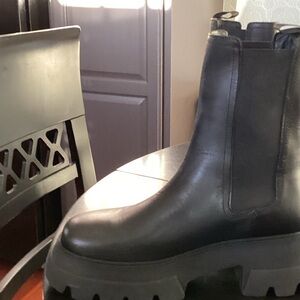 Thursday boots size 8.never worn